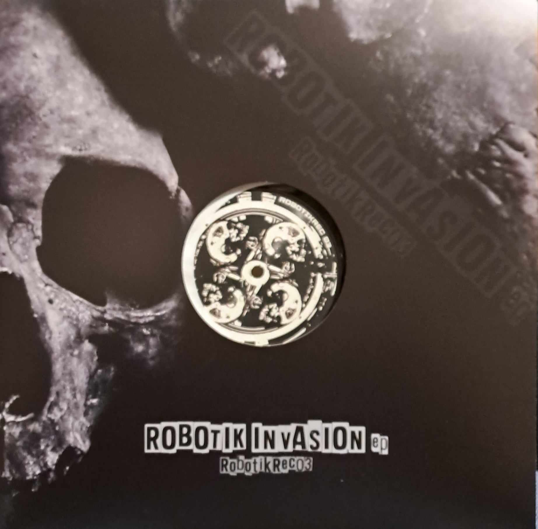 Robotik Records 03 (dernières copies en stock) - vinyle freetekno